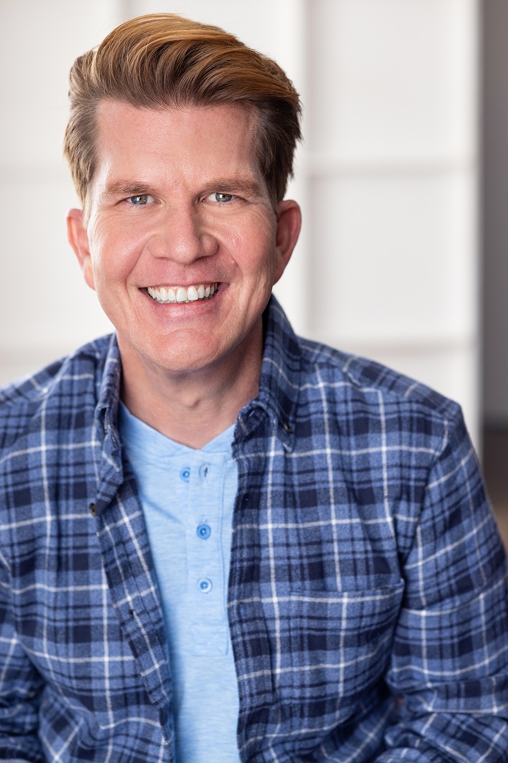 Jonas Åsberg additional headshot variation.